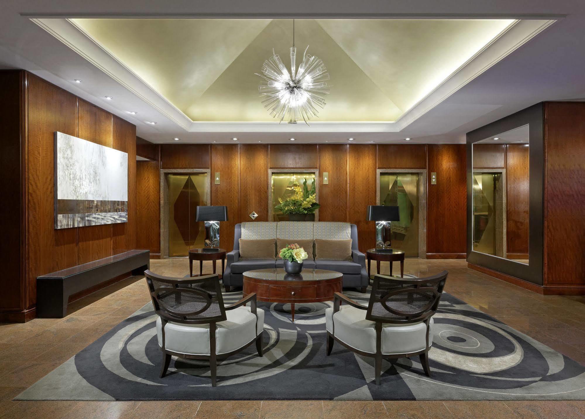 Cambridge Suites تورونتو المظهر الخارجي الصورة