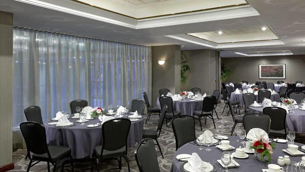 Cambridge Suites تورونتو المظهر الخارجي الصورة