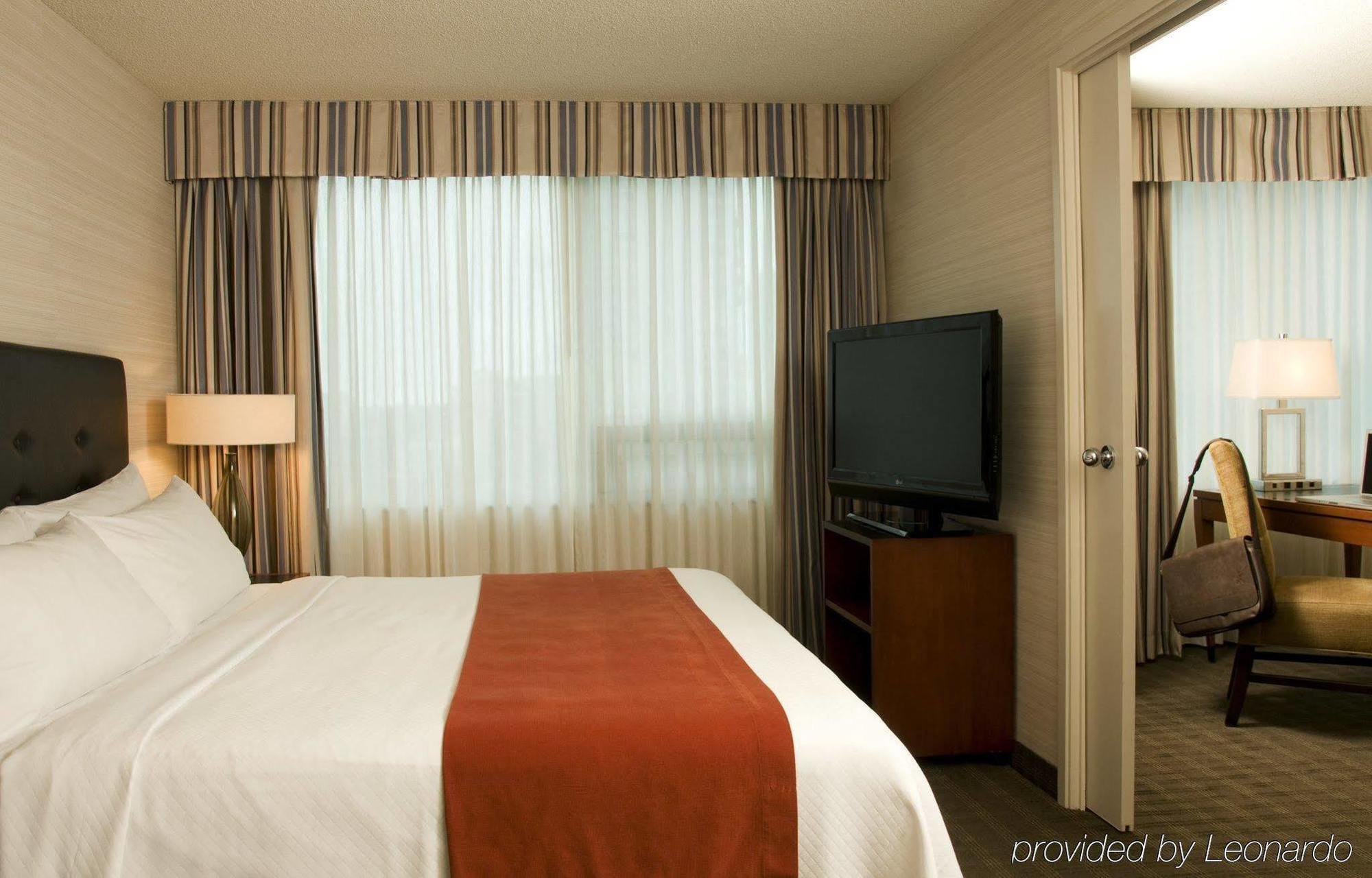 Cambridge Suites تورونتو المظهر الخارجي الصورة